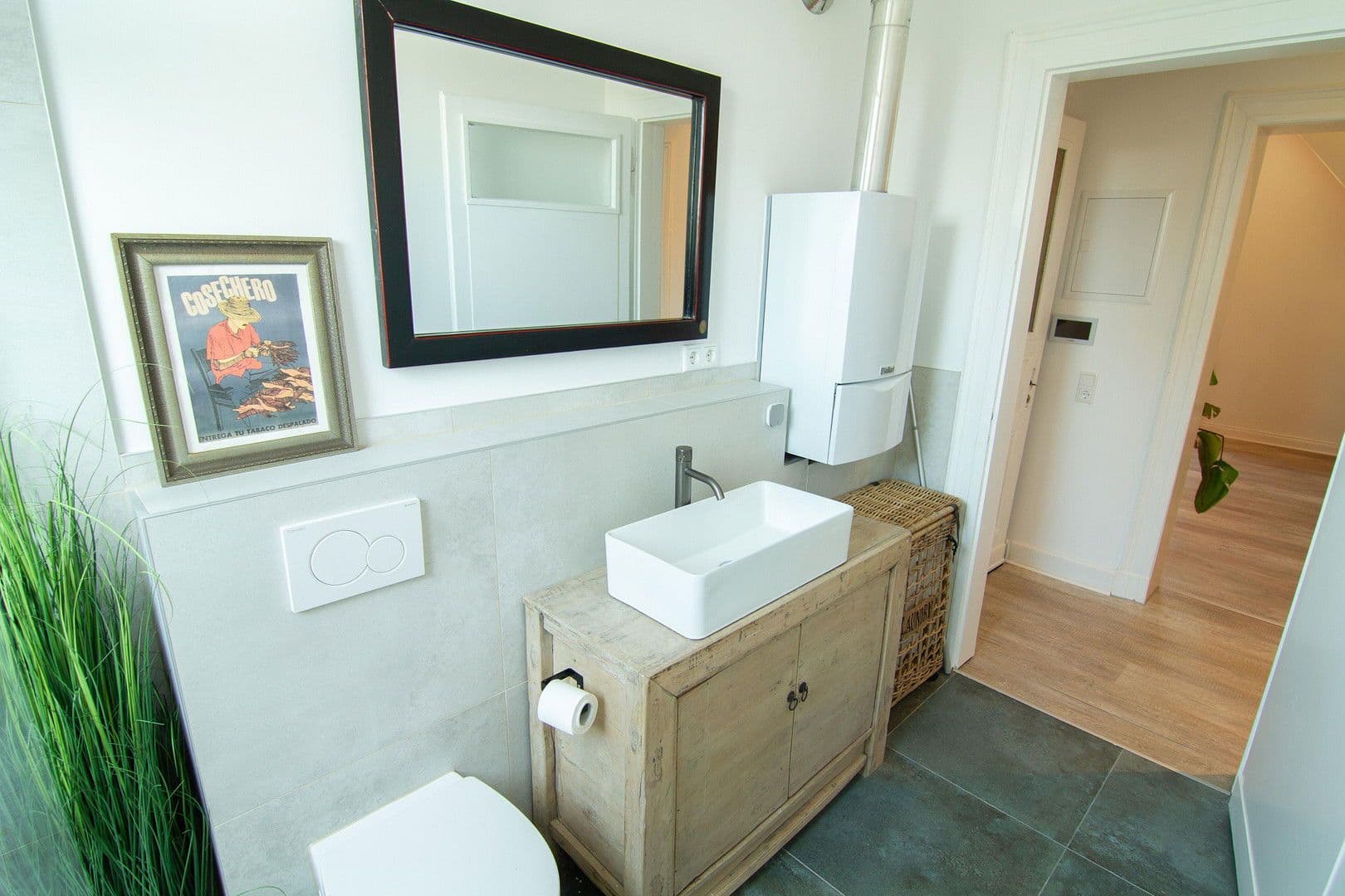 Prenájom bytu 2-izbový 70 m², Mülheim Ruhr, Severné Porýnie - Westfálsko Prenájom bytu 2-izbový 70 m², Mülheim Ruhr, Severné Porýnie - Westfálsko