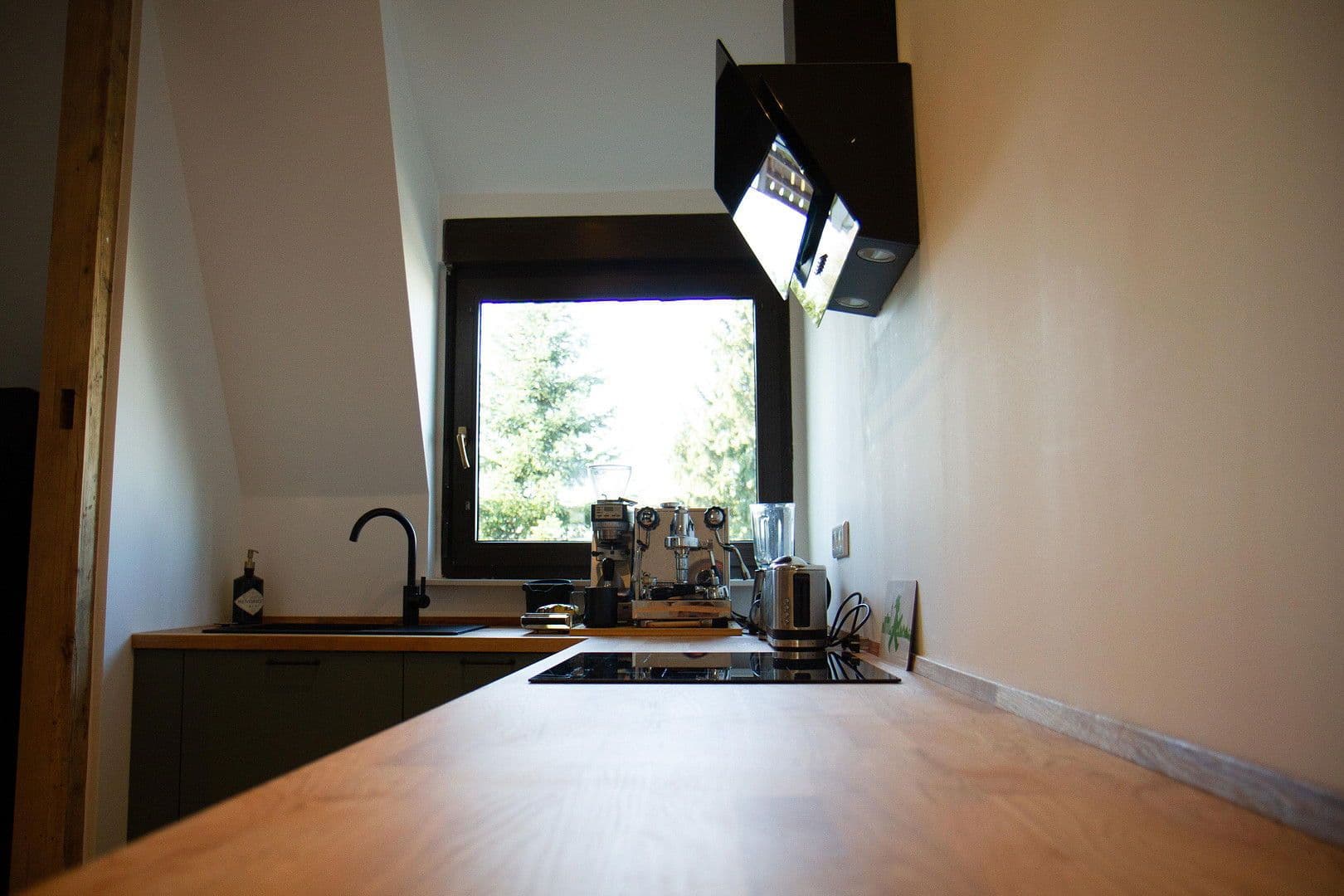 Prenájom bytu 2-izbový 70 m², Mülheim Ruhr, Severné Porýnie - Westfálsko Prenájom bytu 2-izbový 70 m², Mülheim Ruhr, Severné Porýnie - Westfálsko