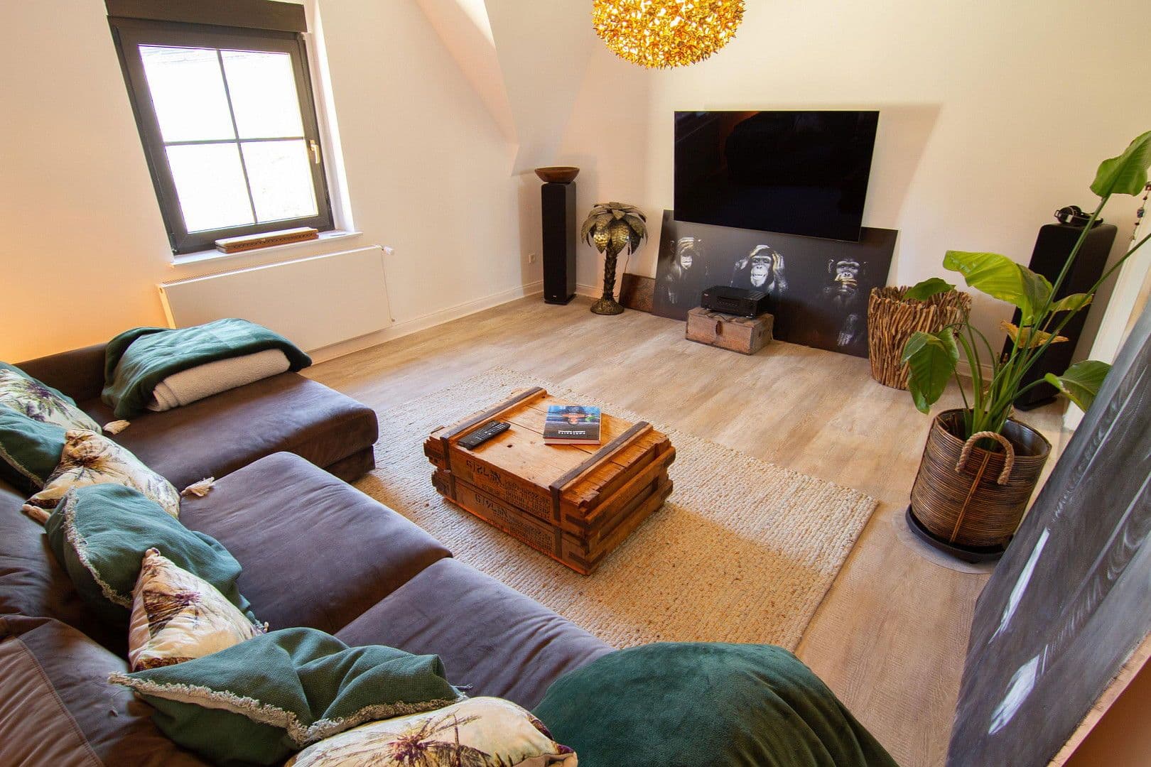 Prenájom bytu 2-izbový 70 m², Mülheim Ruhr, Severné Porýnie - Westfálsko Prenájom bytu 2-izbový 70 m², Mülheim Ruhr, Severné Porýnie - Westfálsko