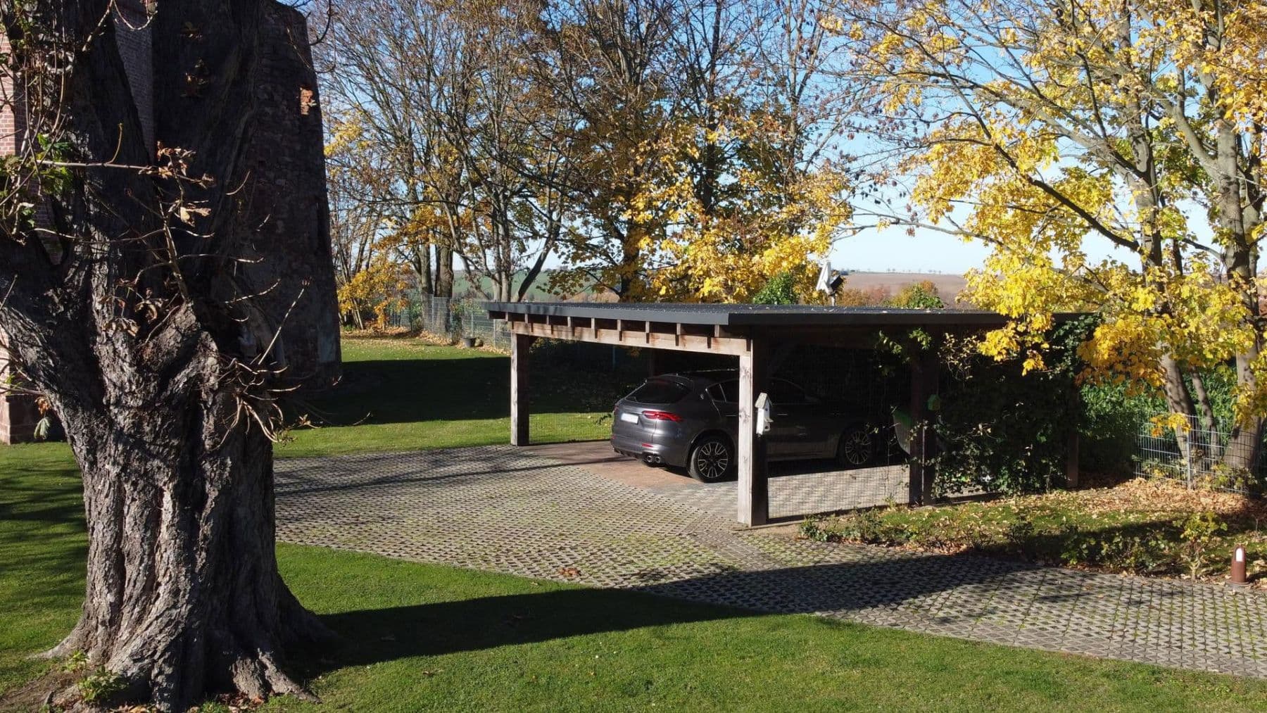 Predaj domu 329 m², pozemek 2.770 m², Holländerweg 46, Döbeln, Sasko Predaj domu 329 m², pozemek 2.770 m², Holländerweg 46, Döbeln, Sasko