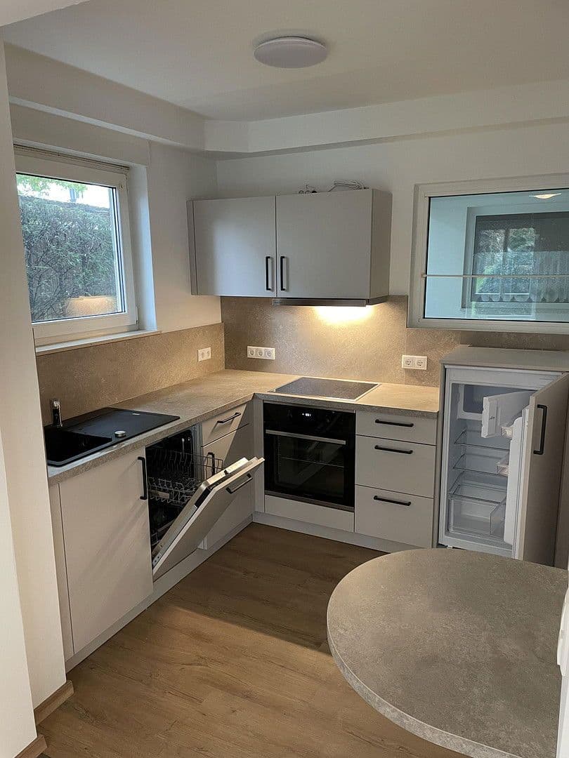 Prenájom bytu 2-izbový 50 m², Dortmund, Severné Porýnie - Westfálsko Prenájom bytu 2-izbový 50 m², Dortmund, Severné Porýnie - Westfálsko