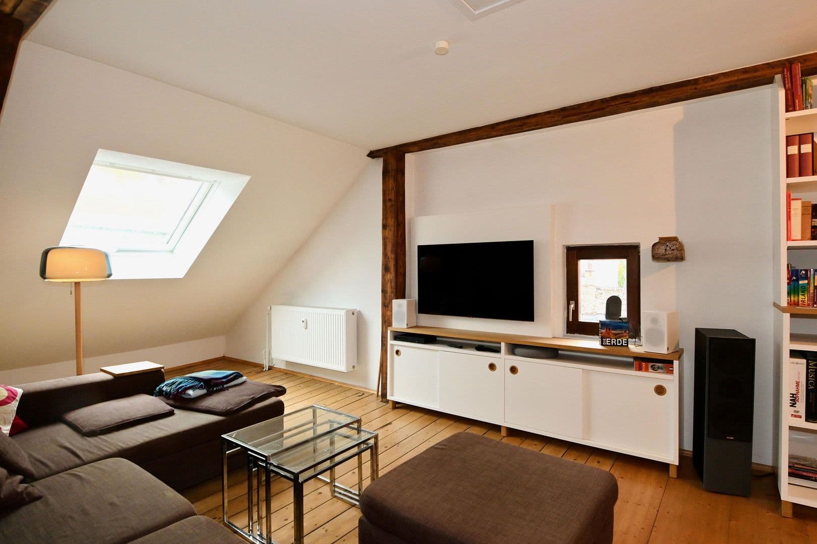 Predaj domu 220 m², pozemek 196 m², Oppenheim, Porýnie-Falcko Predaj domu 220 m², pozemek 196 m², Oppenheim, Porýnie-Falcko