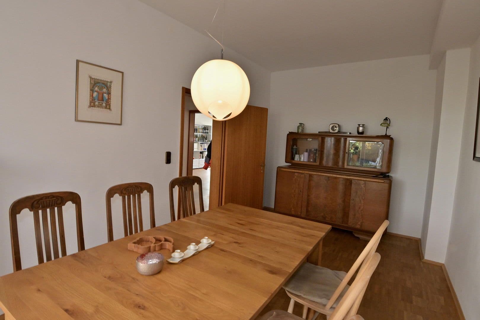 Predaj domu 220 m², pozemek 196 m², Oppenheim, Porýnie-Falcko Predaj domu 220 m², pozemek 196 m², Oppenheim, Porýnie-Falcko