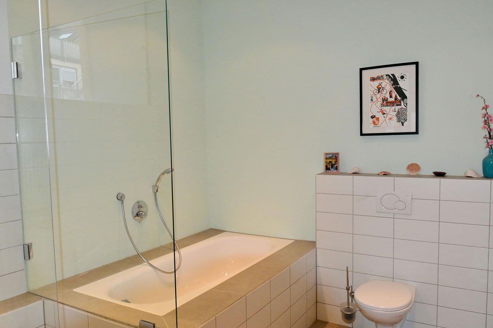 Predaj domu 220 m², pozemek 196 m², Oppenheim, Porýnie-Falcko Predaj domu 220 m², pozemek 196 m², Oppenheim, Porýnie-Falcko