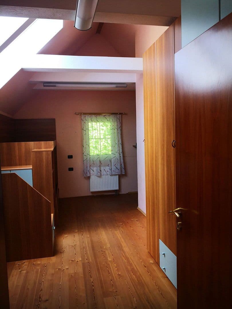 Predaj domu 320 m², pozemek 2.812 m², Mürzzuschlag, Štajersko Predaj domu 320 m², pozemek 2.812 m², Mürzzuschlag, Štajersko