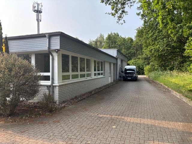 Predaj nebytového priestoru 1.780 m², Burgdorf, Dolné Sasko Predaj nebytového priestoru 1.780 m², Burgdorf, Dolné Sasko
