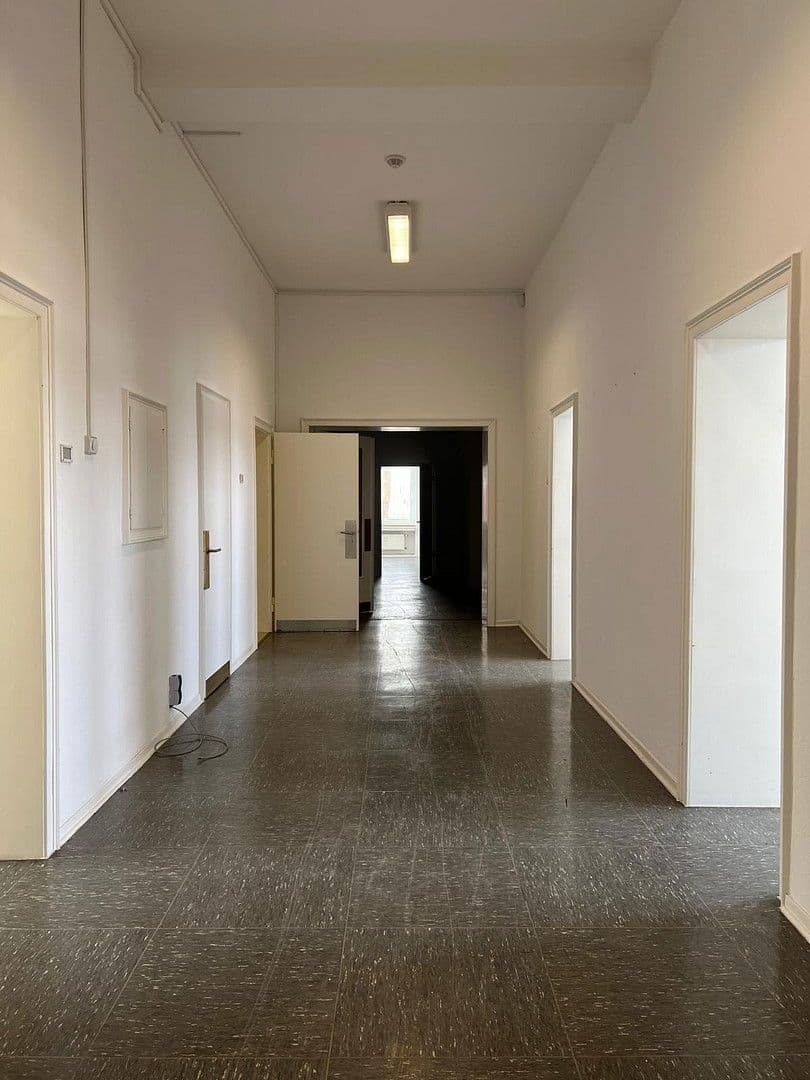 Prenájom kancelárie 270 m², Magdeburgerstrasse 37, Gelsenkirchen, Severné Porýnie - Westfálsko Prenájom kancelárie 270 m², Magdeburgerstrasse 37, Gelsenkirchen, Severné Porýnie - Westfálsko