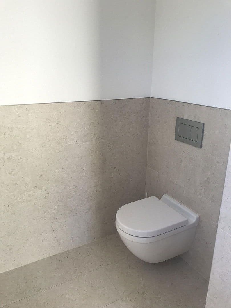 Prenájom bytu 3-izbový 105 m², Buchschlager Allee 29-33, Dreieich, Hesensko Prenájom bytu 3-izbový 105 m², Buchschlager Allee 29-33, Dreieich, Hesensko