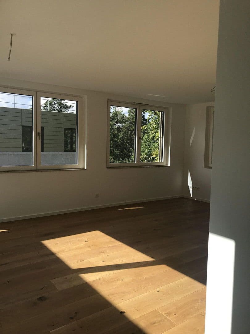 Prenájom bytu 3-izbový 105 m², Buchschlager Allee 29-33, Dreieich, Hesensko Prenájom bytu 3-izbový 105 m², Buchschlager Allee 29-33, Dreieich, Hesensko