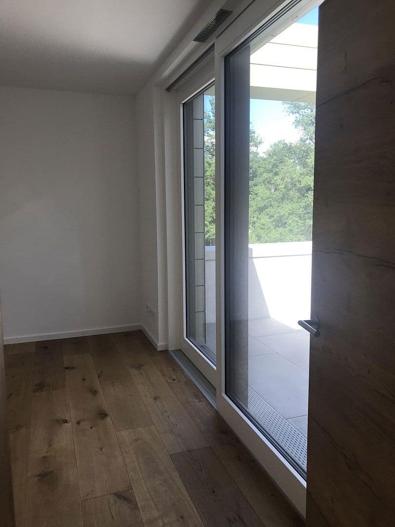 Prenájom bytu 3-izbový 105 m², Buchschlager Allee 29-33, Dreieich, Hesensko Prenájom bytu 3-izbový 105 m², Buchschlager Allee 29-33, Dreieich, Hesensko