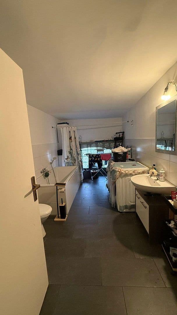 Predaj domu 300 m², pozemek 262 m², Geisenheimerstraße 32, Rüdesheim am Rhein, Hesensko Predaj domu 300 m², pozemek 262 m², Geisenheimerstraße 32, Rüdesheim am Rhein, Hesensko