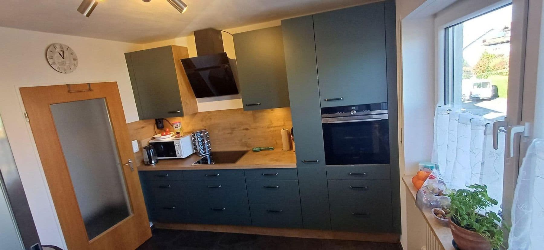 Prenájom bytu 4-izbový 100 m², Harthausen, Bavorsko Prenájom bytu 4-izbový 100 m², Harthausen, Bavorsko