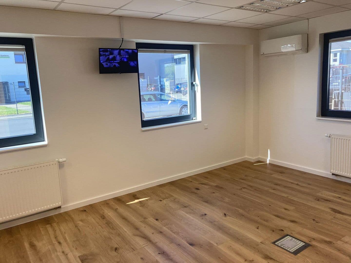 Predaj nebytového priestoru 2.100 m², Nordstern-Park 10, Herzogenrath, Severné Porýnie - Westfálsko Predaj nebytového priestoru 2.100 m², Nordstern-Park 10, Herzogenrath, Severné Porýnie - Westfálsko