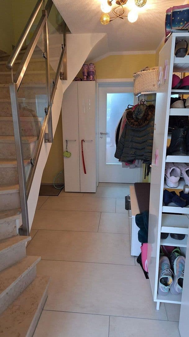 Prenájom domu 145 m², pozemek 500 m², Pfaffenhofen, Bavorsko Prenájom domu 145 m², pozemek 500 m², Pfaffenhofen, Bavorsko