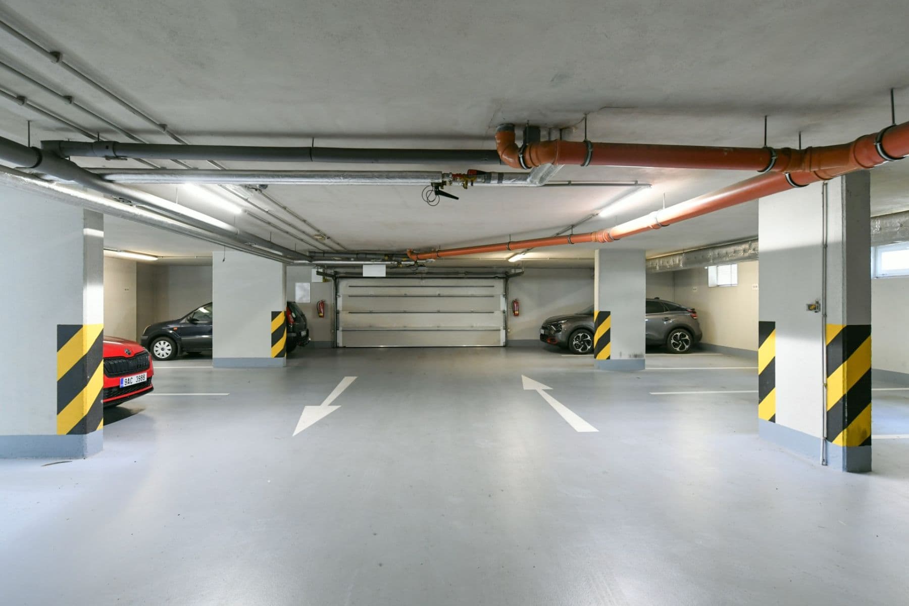 Prenájom bytu 2-izbový 58 m², Šternovská, Praha, Praha Prenájom bytu 2-izbový 58 m², Šternovská, Praha, Praha