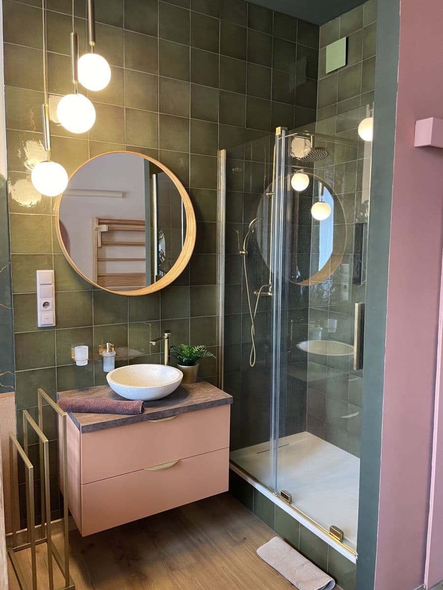 Prenájom bytu 35 m², Svahová, Karlovy Vary, Karlovarský kraj Prenájom bytu 35 m², Svahová, Karlovy Vary, Karlovarský kraj