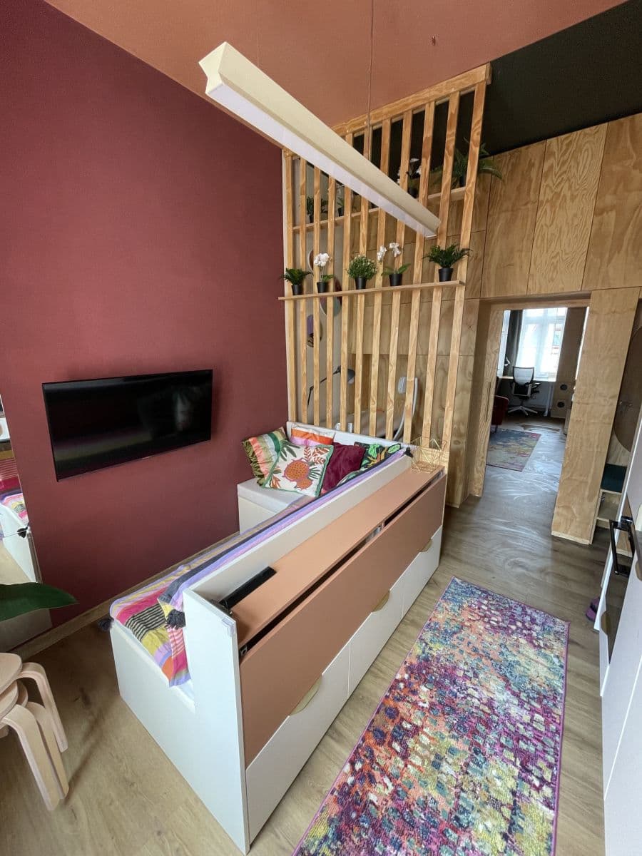 Prenájom bytu 35 m², Svahová, Karlovy Vary, Karlovarský kraj Prenájom bytu 35 m², Svahová, Karlovy Vary, Karlovarský kraj