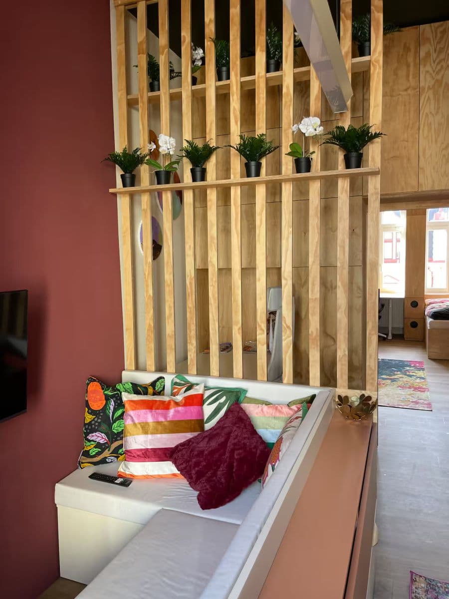 Prenájom bytu 35 m², Svahová, Karlovy Vary, Karlovarský kraj Prenájom bytu 35 m², Svahová, Karlovy Vary, Karlovarský kraj