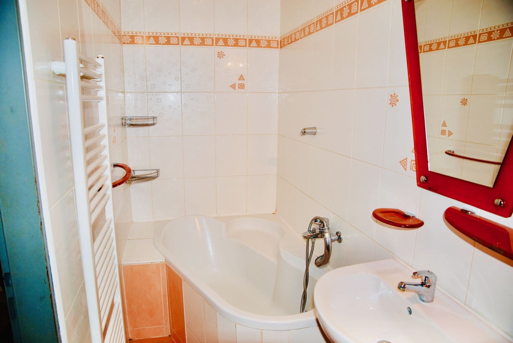 Prenájom bytu 42 m², Orebitská, Praha, Praha Prenájom bytu 42 m², Orebitská, Praha, Praha