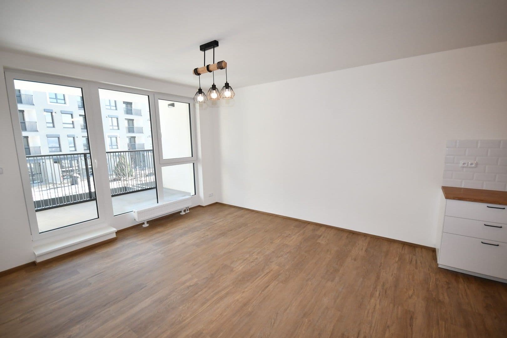 Prenájom bytu 2-izbový 95 m², Stočesova, Praha, Praha Prenájom bytu 2-izbový 95 m², Stočesova, Praha, Praha