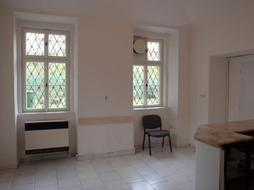 Prenájom kancelárie 40 m², Petrohradská, Praha, Praha Prenájom kancelárie 40 m², Petrohradská, Praha, Praha