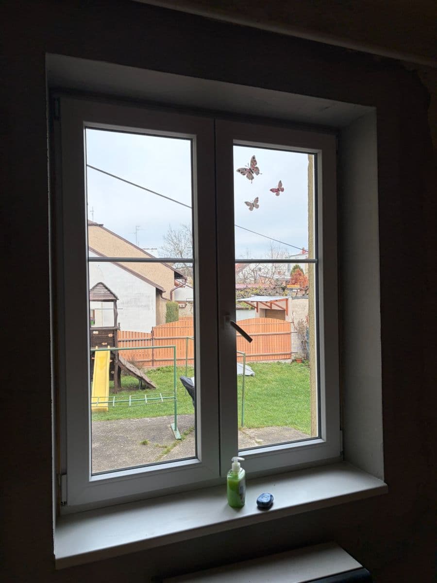 Predaj bytu 3-izbový 77 m², Sadovská, Hradec Králové, Královéhradecký kraj Predaj bytu 3-izbový 77 m², Sadovská, Hradec Králové, Královéhradecký kraj