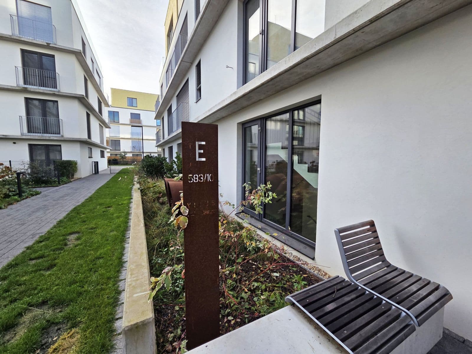 Prenájom bytu 1-izbový 32 m², Šenácká, Praha, Praha Prenájom bytu 1-izbový 32 m², Šenácká, Praha, Praha