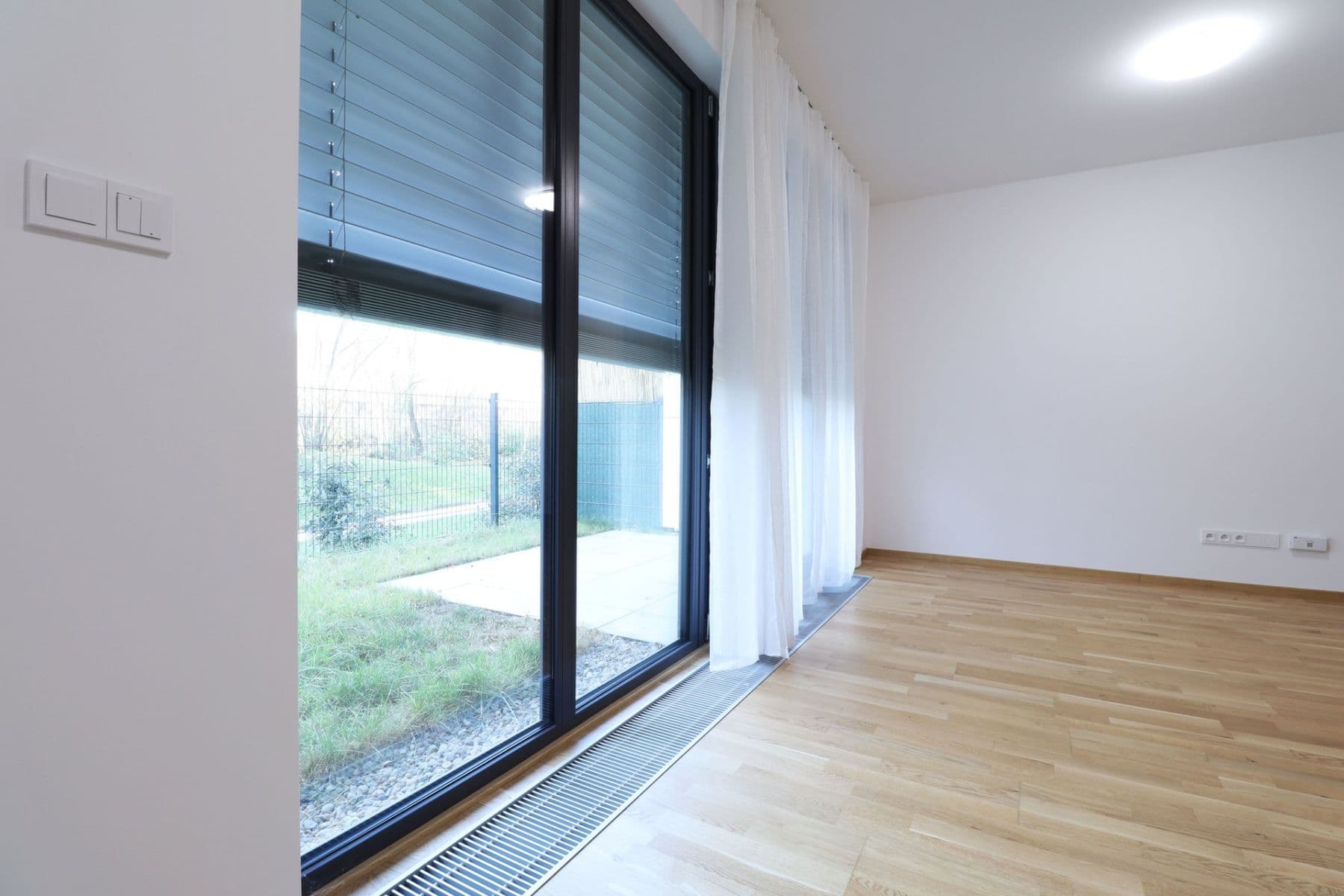 Prenájom bytu 1-izbový 32 m², Šenácká, Praha, Praha Prenájom bytu 1-izbový 32 m², Šenácká, Praha, Praha