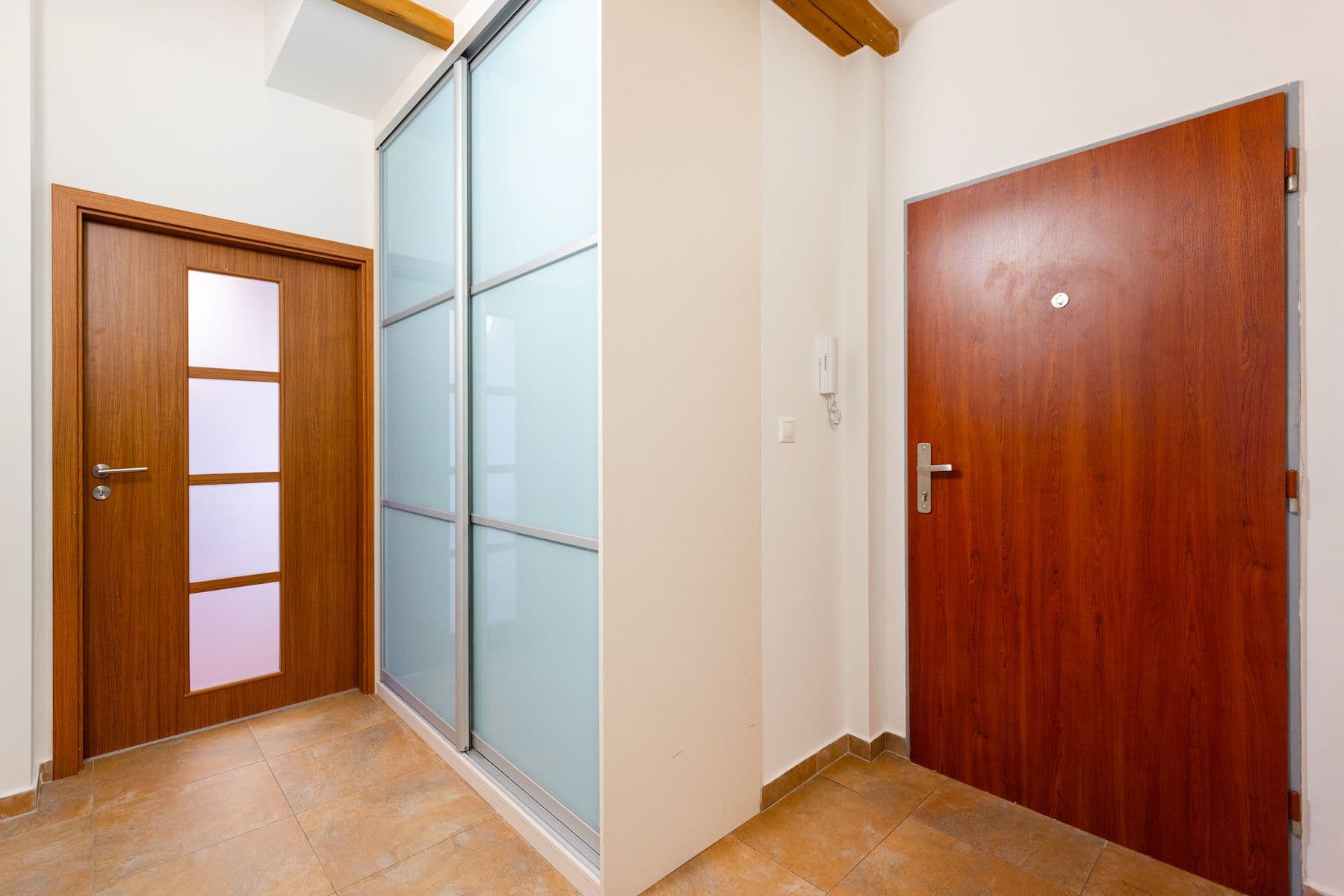 Predaj bytu 3-izbový 78 m², Na Míčánkách, Praha, Praha Predaj bytu 3-izbový 78 m², Na Míčánkách, Praha, Praha