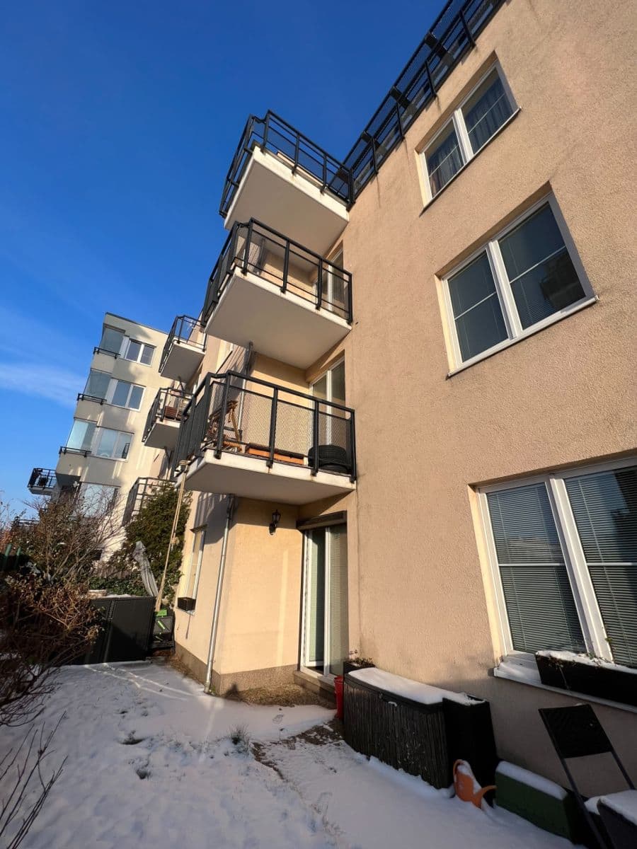 Prenájom bytu 2-izbový 50 m², Tavolníková, Praha, Praha Prenájom bytu 2-izbový 50 m², Tavolníková, Praha, Praha