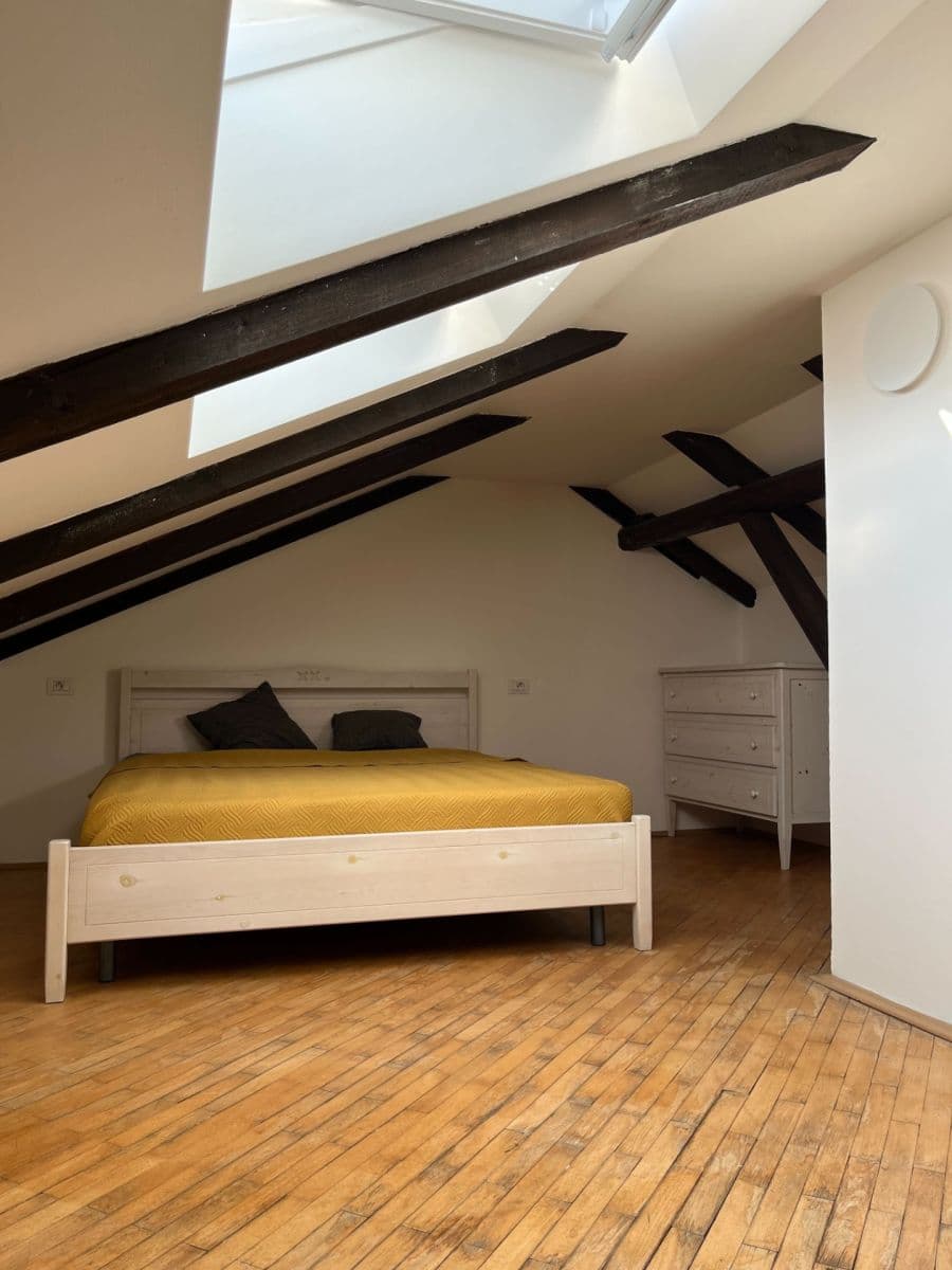 Prenájom bytu 2-izbový 50 m², Jana Zajíce, Praha, Praha Prenájom bytu 2-izbový 50 m², Jana Zajíce, Praha, Praha