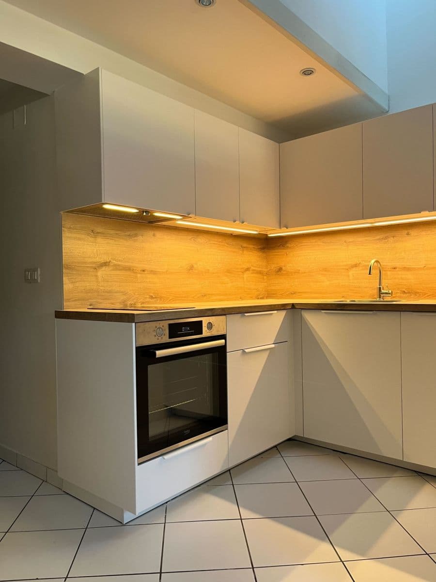 Prenájom bytu 2-izbový 50 m², Jana Zajíce, Praha, Praha Prenájom bytu 2-izbový 50 m², Jana Zajíce, Praha, Praha