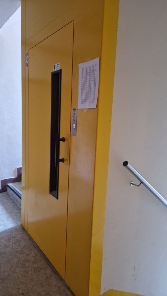 Prenájom bytu 3-izbový 69 m², Tunelářů, Praha, Praha Prenájom bytu 3-izbový 69 m², Tunelářů, Praha, Praha