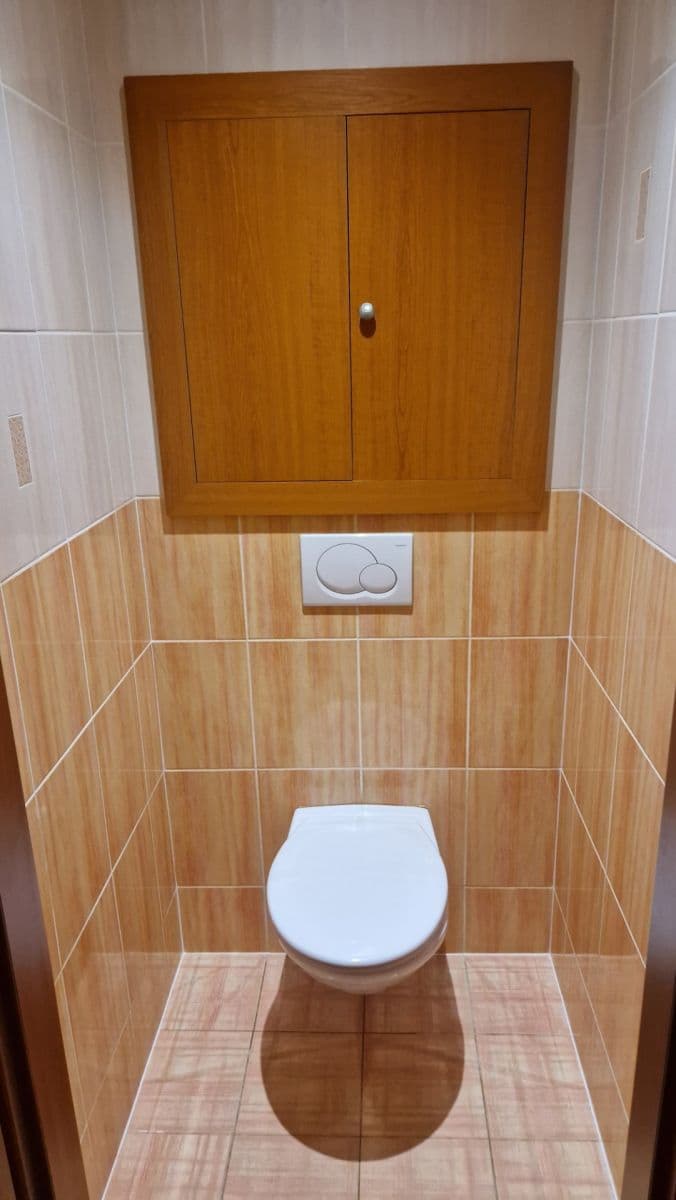 Prenájom bytu 3-izbový 69 m², Tunelářů, Praha, Praha Prenájom bytu 3-izbový 69 m², Tunelářů, Praha, Praha