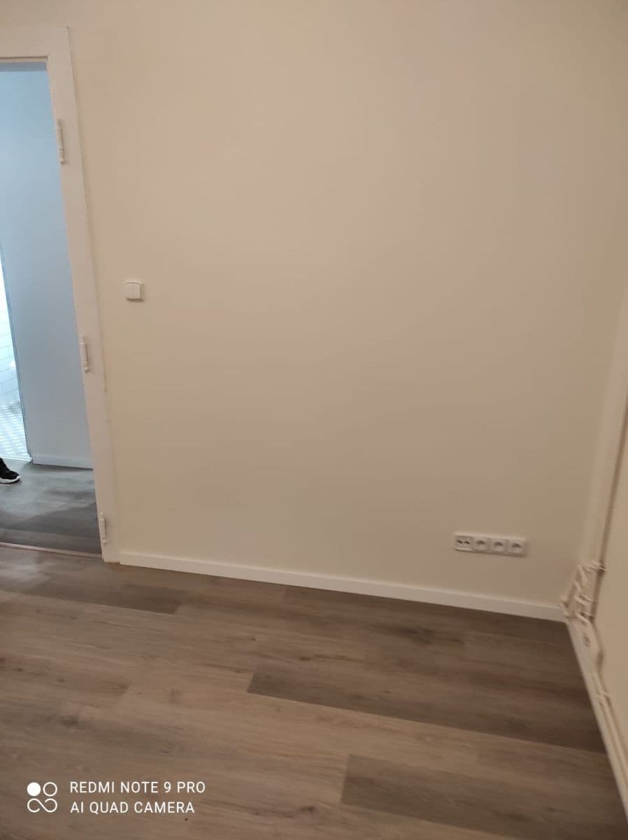 Prenájom bytu 1-izbový 32 m², Houškova, Plzeň, Plzeňský kraj Prenájom bytu 1-izbový 32 m², Houškova, Plzeň, Plzeňský kraj