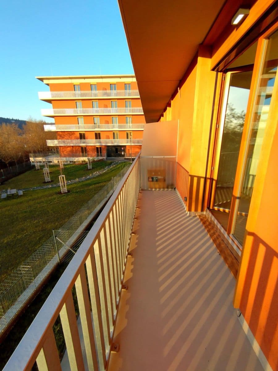 Prenájom bytu 1-izbový 48 m², Vrátnická, Praha, Praha Prenájom bytu 1-izbový 48 m², Vrátnická, Praha, Praha