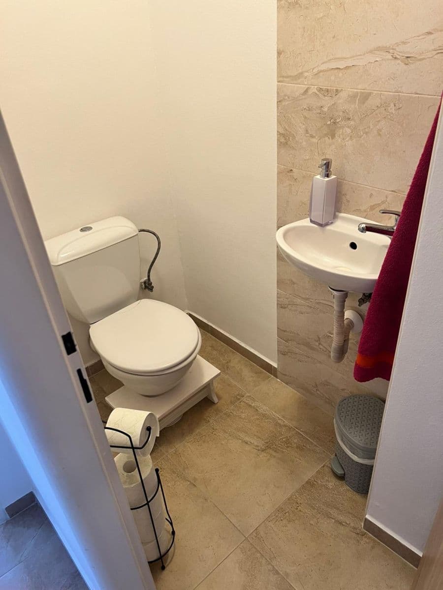 Prenájom bytu 2-izbový 52 m², Ke Sluji, Liberec, Liberecký kraj Prenájom bytu 2-izbový 52 m², Ke Sluji, Liberec, Liberecký kraj