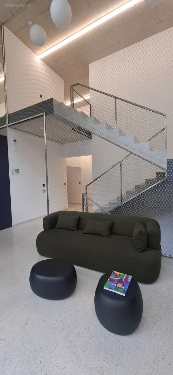 Prenájom bytu 1-izbový 40 m², Starokošířská, Praha, Praha Prenájom bytu 1-izbový 40 m², Starokošířská, Praha, Praha