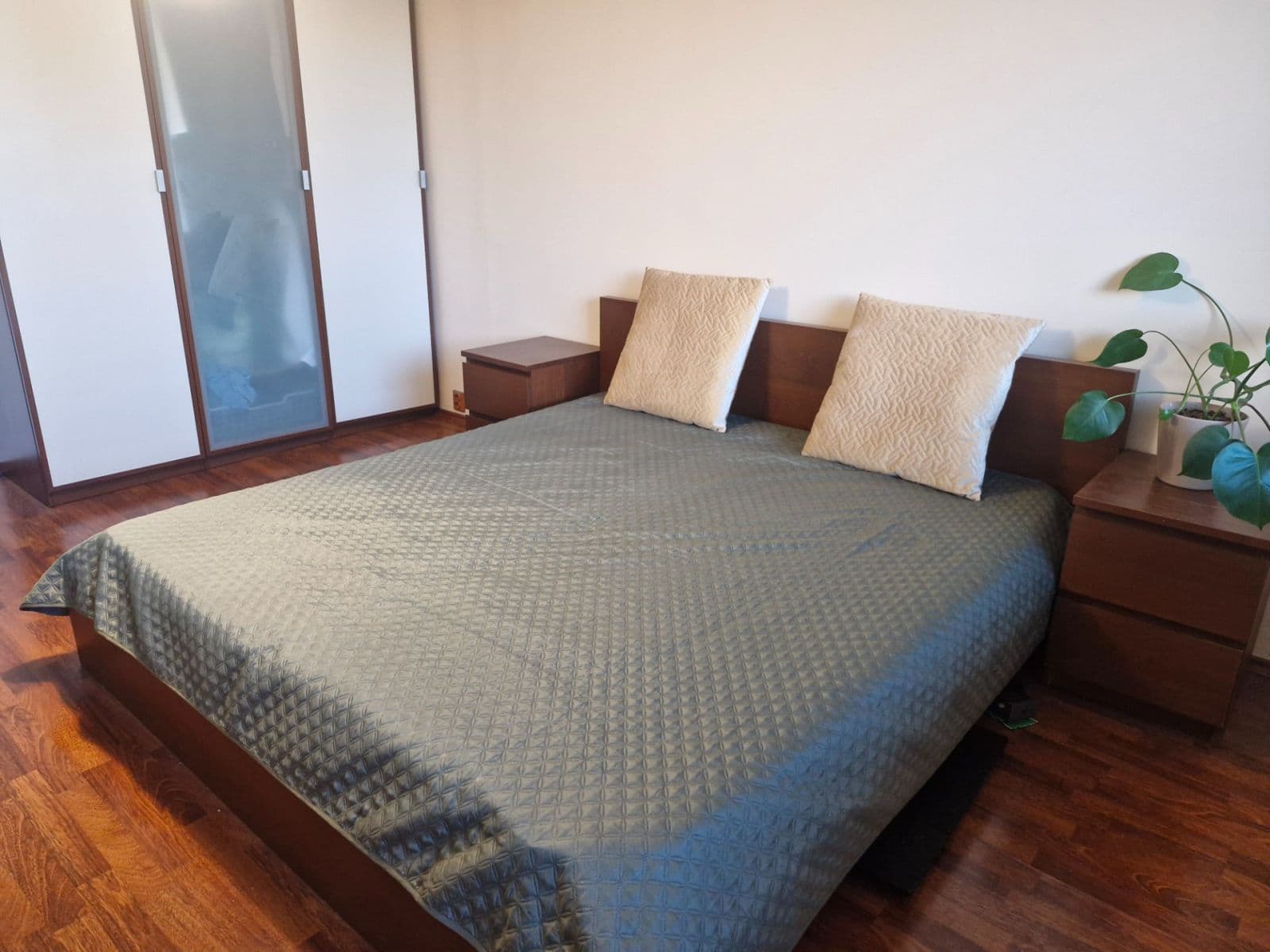 Prenájom bytu 2-izbový 60 m², Pavlovská, Praha, Praha Prenájom bytu 2-izbový 60 m², Pavlovská, Praha, Praha