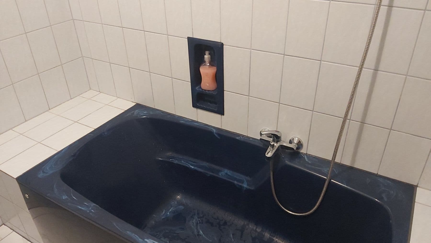 Prenájom domu 300 m², pozemek 476 m², Edisonova, Praha, Praha Prenájom domu 300 m², pozemek 476 m², Edisonova, Praha, Praha