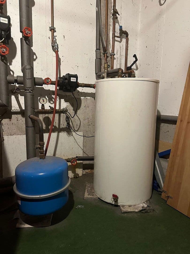 Predaj domu 95 m², pozemek 131 m², Illingen, Bádensko-Wurttembersko Predaj domu 95 m², pozemek 131 m², Illingen, Bádensko-Wurttembersko