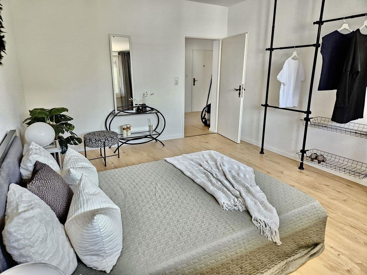 Predaj bytu 2-izbový 62 m², Frankfurt, Hesensko Predaj bytu 2-izbový 62 m², Frankfurt, Hesensko