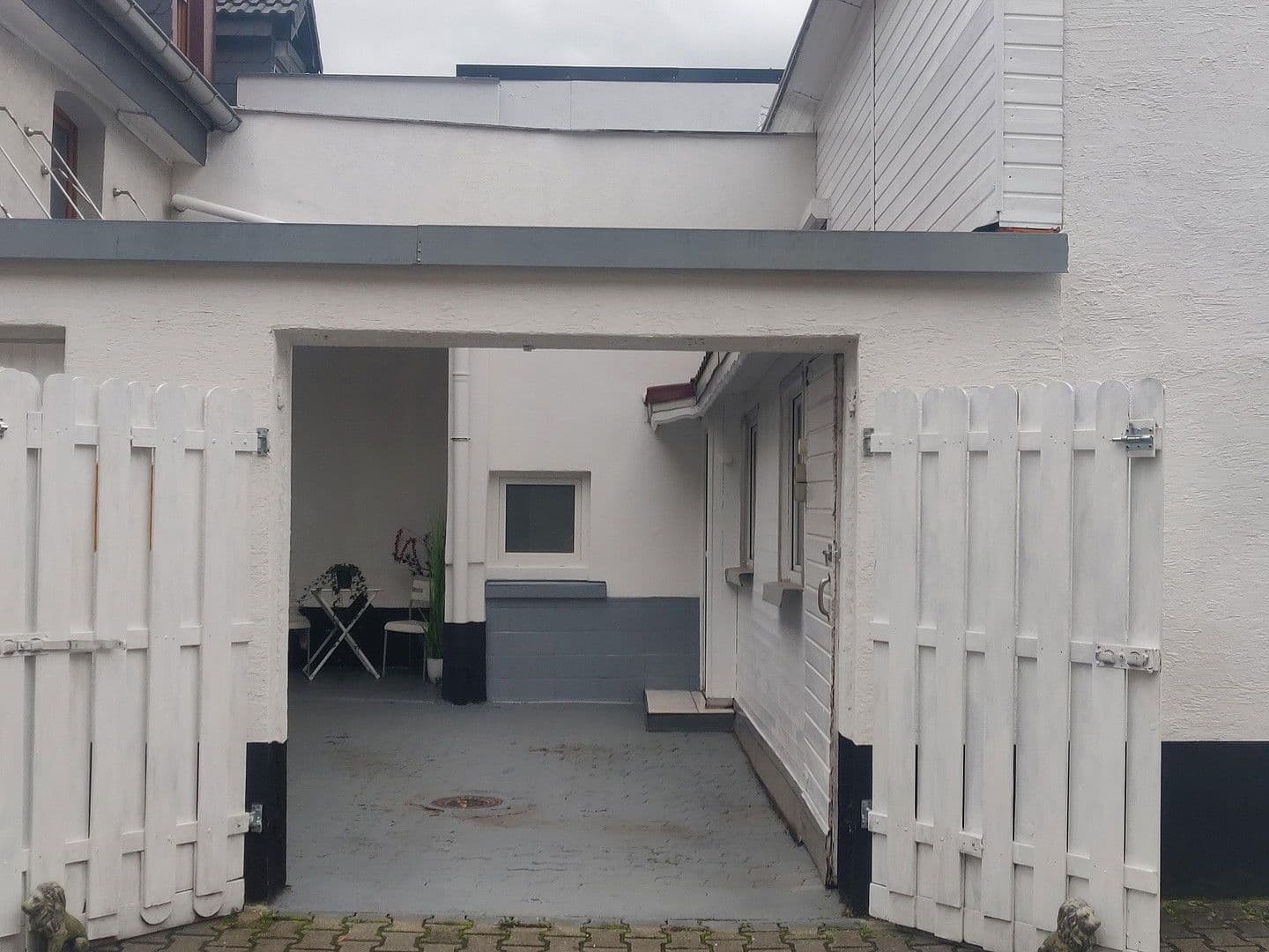 Predaj domu 136 m², pozemek 130 m², Eppelheim, Bádensko-Wurttembersko Predaj domu 136 m², pozemek 130 m², Eppelheim, Bádensko-Wurttembersko