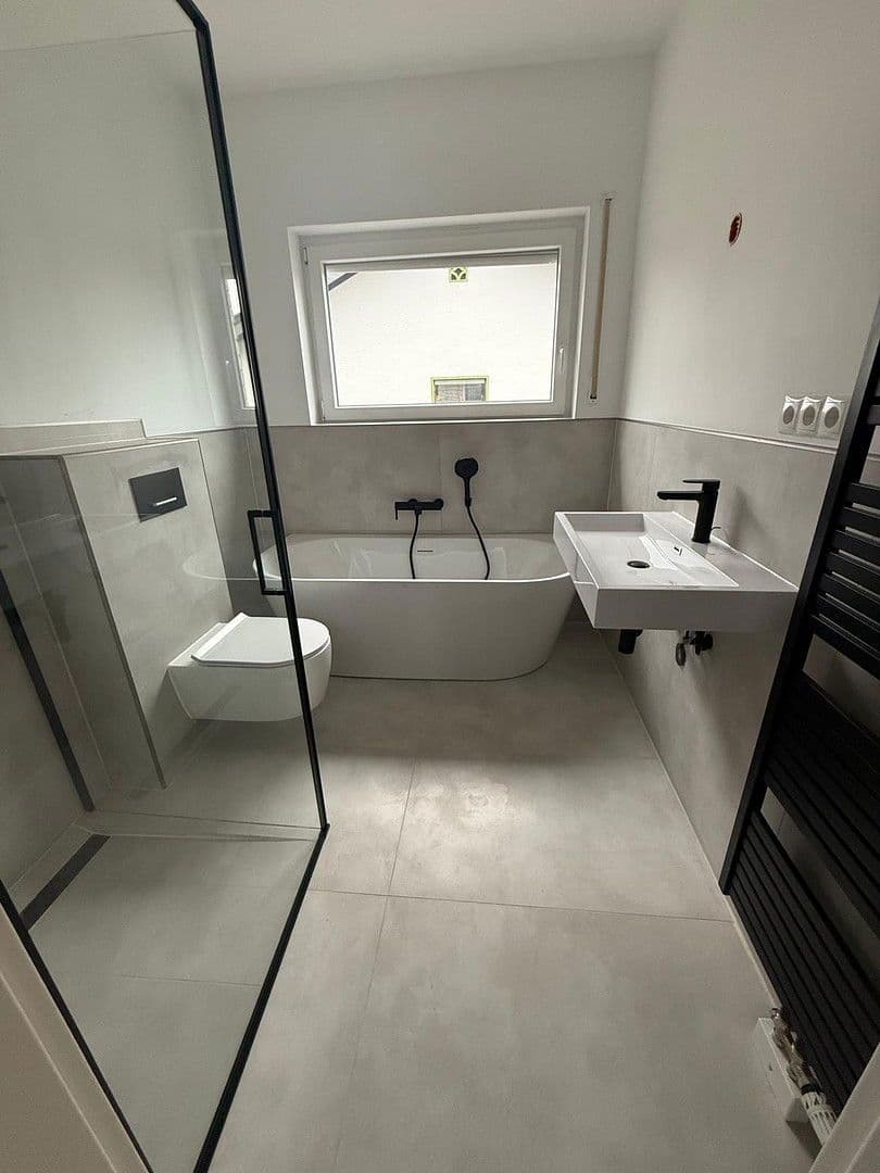 Predaj domu 142 m², pozemek 700 m², Alte Str. 3a, Bad Honnef, Severné Porýnie - Westfálsko Predaj domu 142 m², pozemek 700 m², Alte Str. 3a, Bad Honnef, Severné Porýnie - Westfálsko