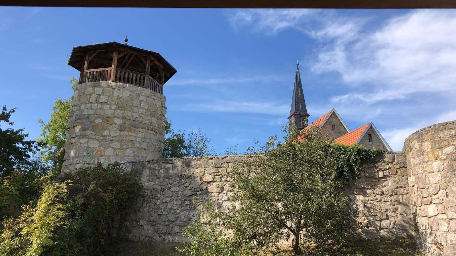 Predaj domu 195 m², pozemek 705 m², Heimstraße 14, Ellrich, Durínsko Predaj domu 195 m², pozemek 705 m², Heimstraße 14, Ellrich, Durínsko