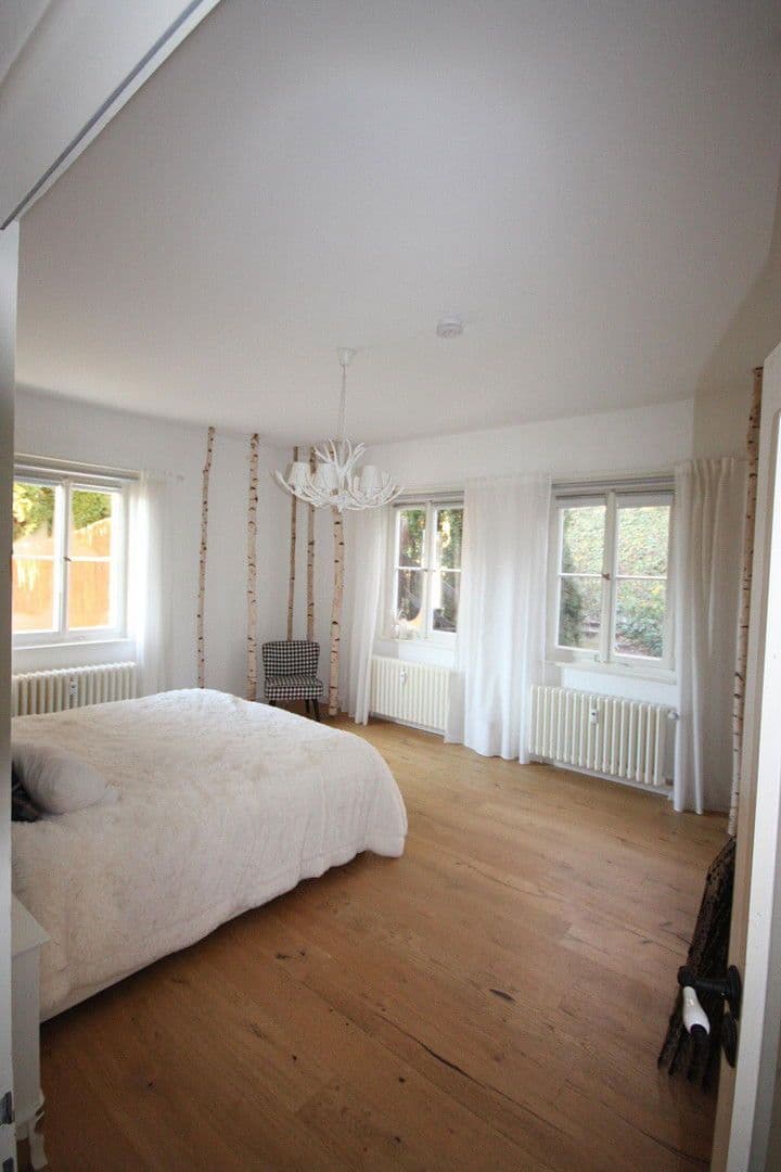 Predaj bytu 4-izbový 159 m², Calw, Bádensko-Wurttembersko Predaj bytu 4-izbový 159 m², Calw, Bádensko-Wurttembersko