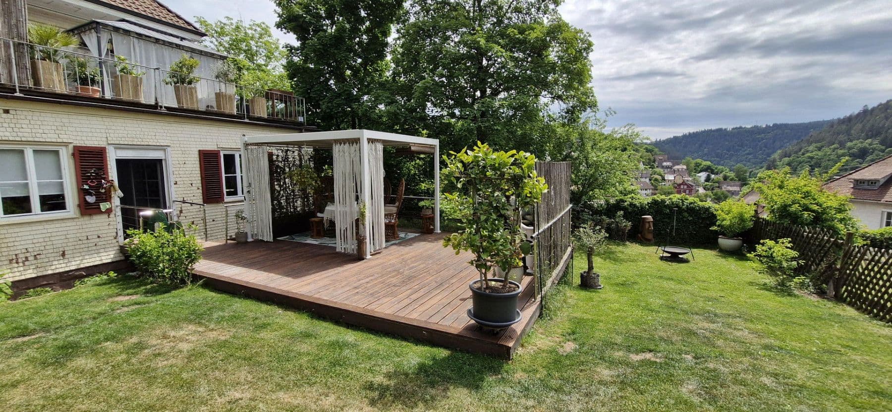 Predaj bytu 4-izbový 159 m², Calw, Bádensko-Wurttembersko Predaj bytu 4-izbový 159 m², Calw, Bádensko-Wurttembersko