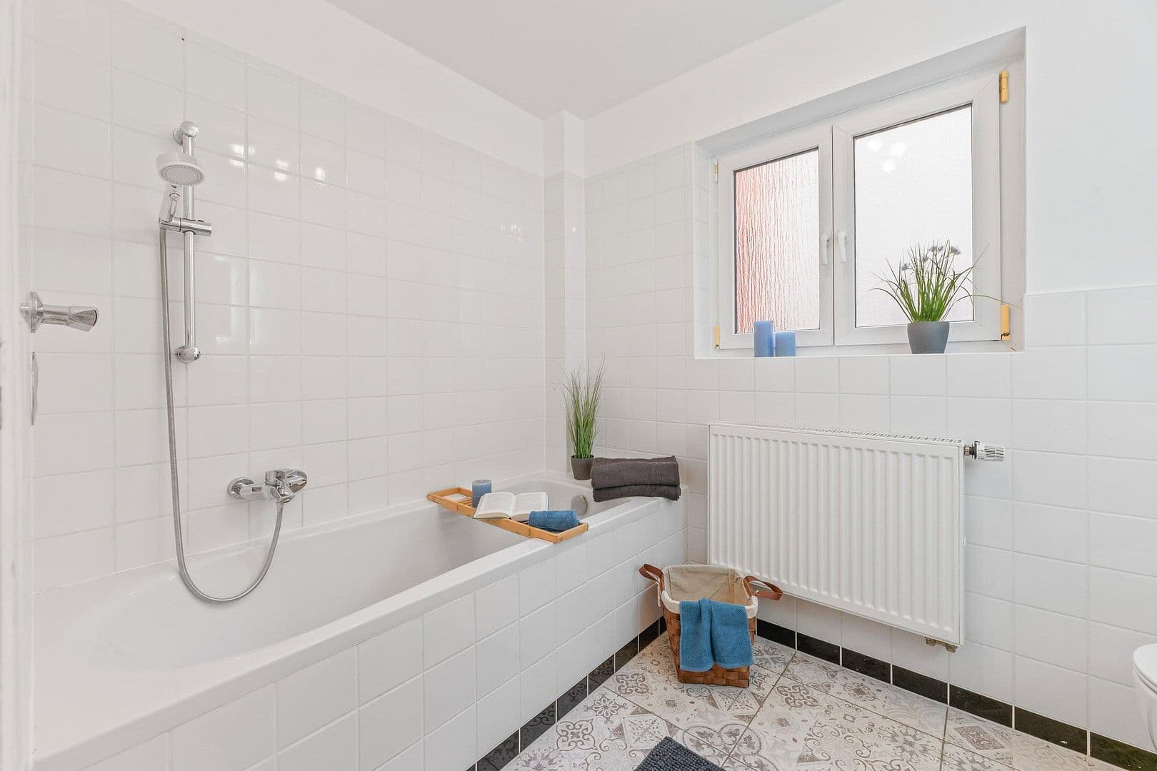Predaj bytu 5-izbový 128 m², Leonberg, Bádensko-Wurttembersko Predaj bytu 5-izbový 128 m², Leonberg, Bádensko-Wurttembersko