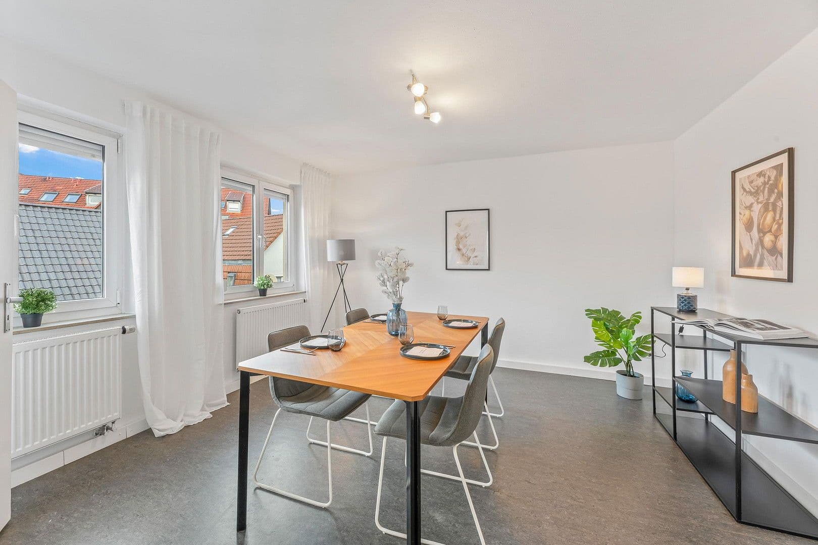 Predaj bytu 5-izbový 128 m², Leonberg, Bádensko-Wurttembersko Predaj bytu 5-izbový 128 m², Leonberg, Bádensko-Wurttembersko