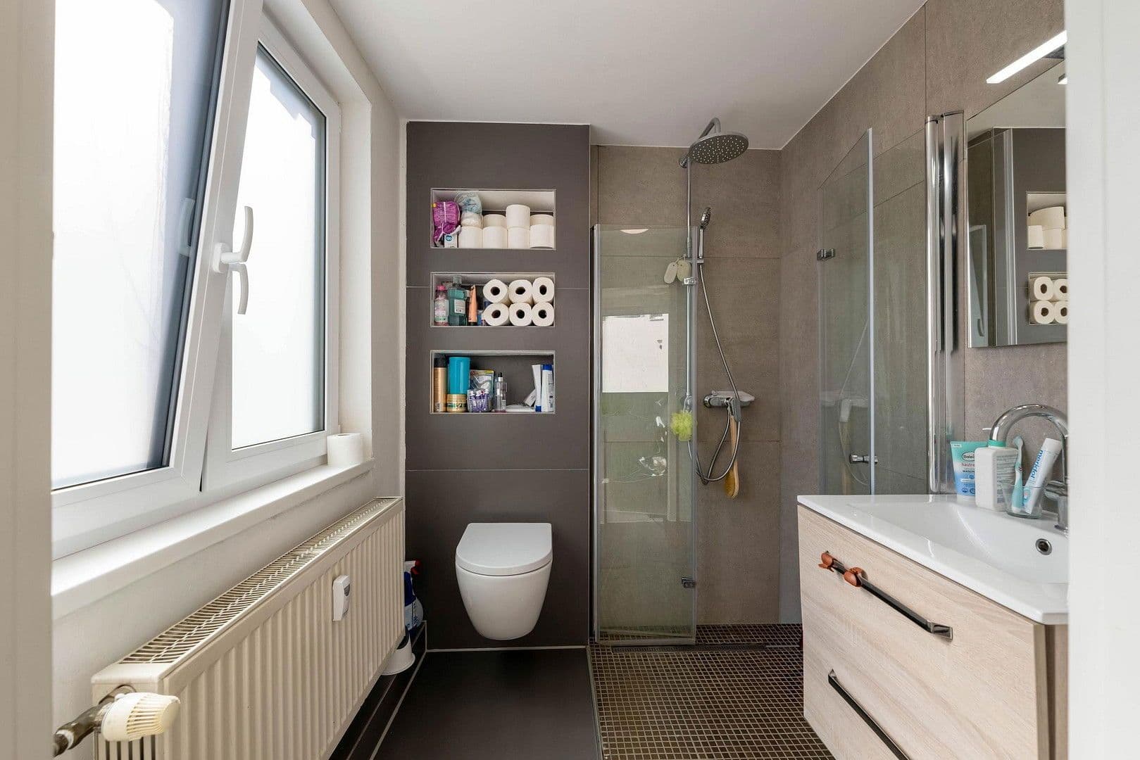 Predaj domu 380 m², pozemek 210 m², Bad Liebenzell, Bádensko-Wurttembersko Predaj domu 380 m², pozemek 210 m², Bad Liebenzell, Bádensko-Wurttembersko